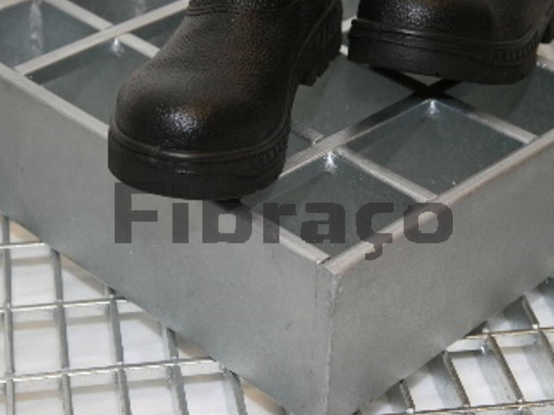 Fibraço | Pisos de Grade e Estruturas Metálicas Industriais | Brasil Fibraço | Pisos de Grade e Estruturas Metálicas Industriais | Brasil